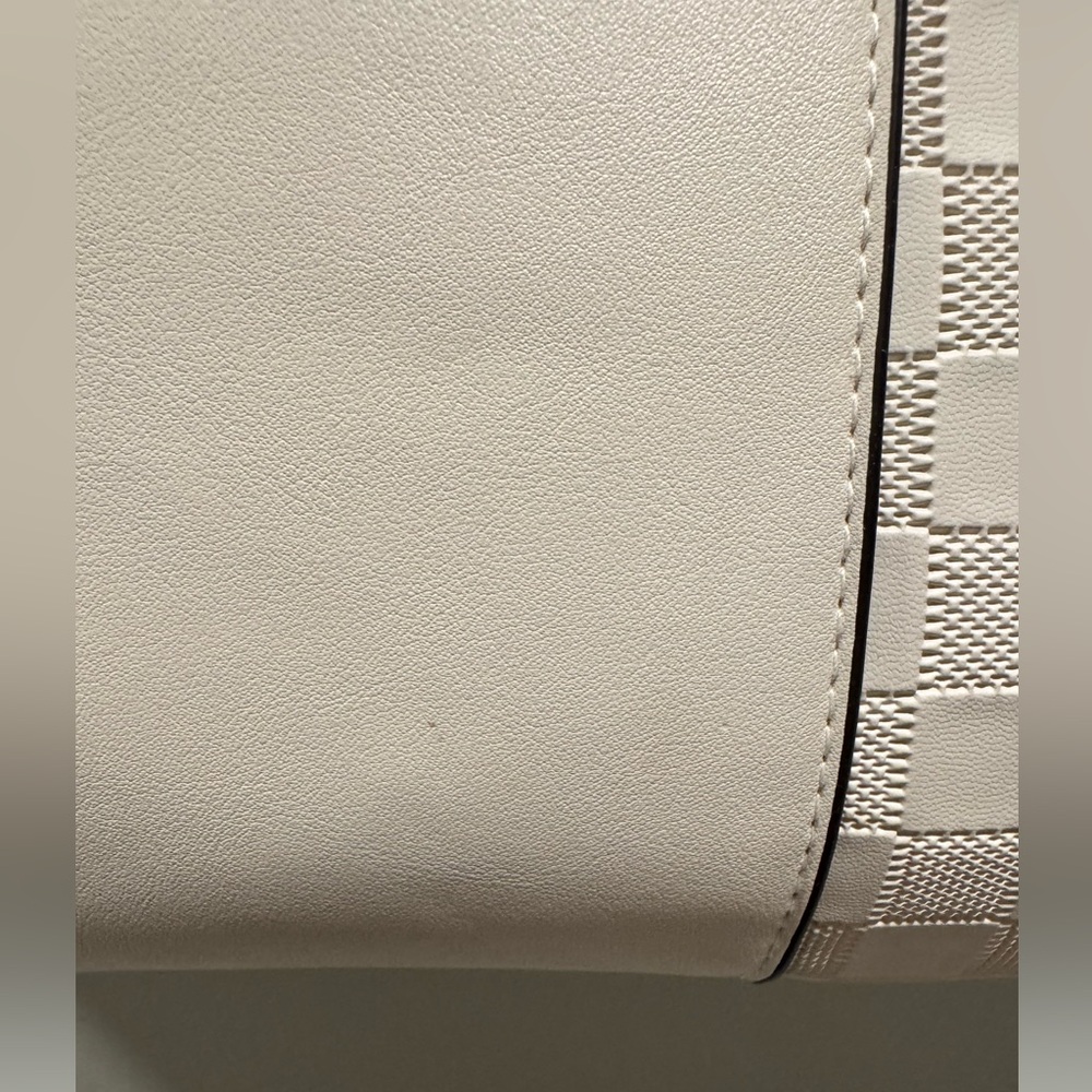 Tahari Cream Shoulder Bag - Picture 11 of 16
